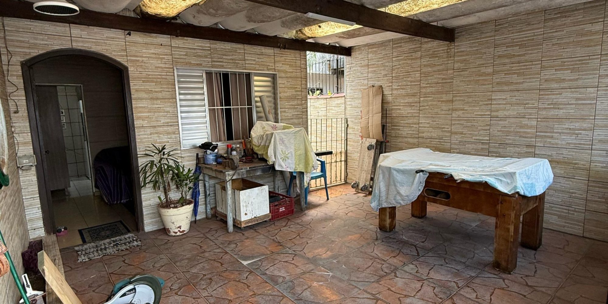 5f15b7f7-bbeb-40bc-b585-7c3b505f60b7