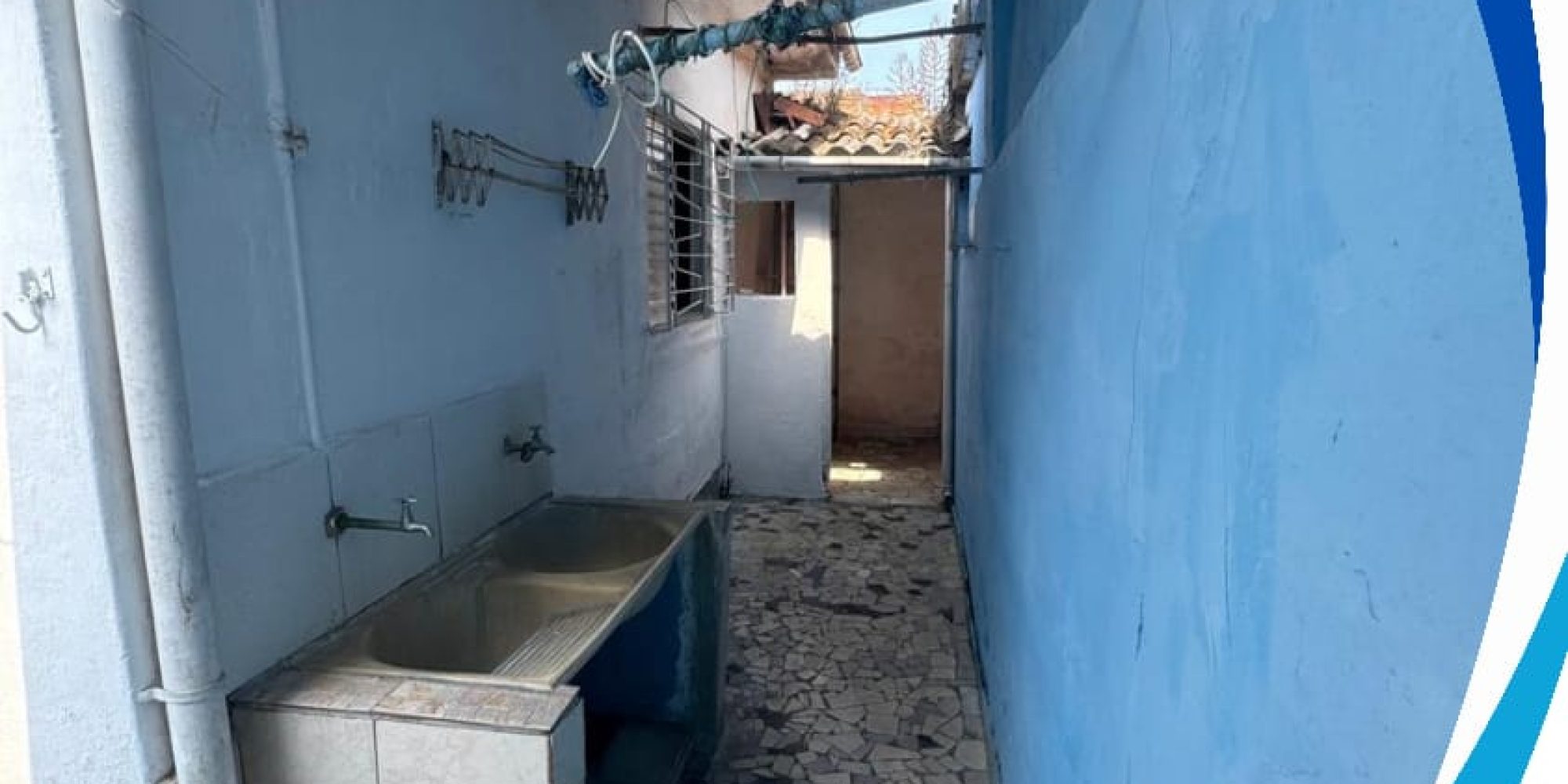 WhatsApp Image 2025-10-18 at 14.47.05